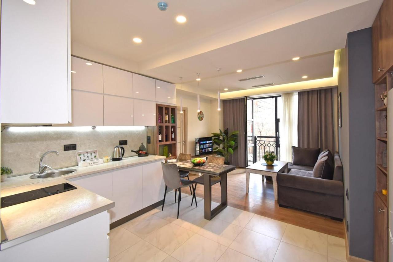 Home4You City Center Apartments Jerevan Exteriér fotografie